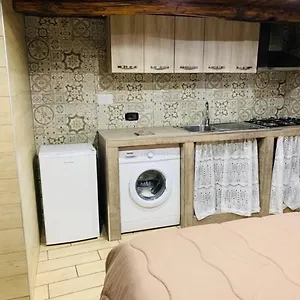 Vico Tre Re A Toledo 39 Appartamento Napoli