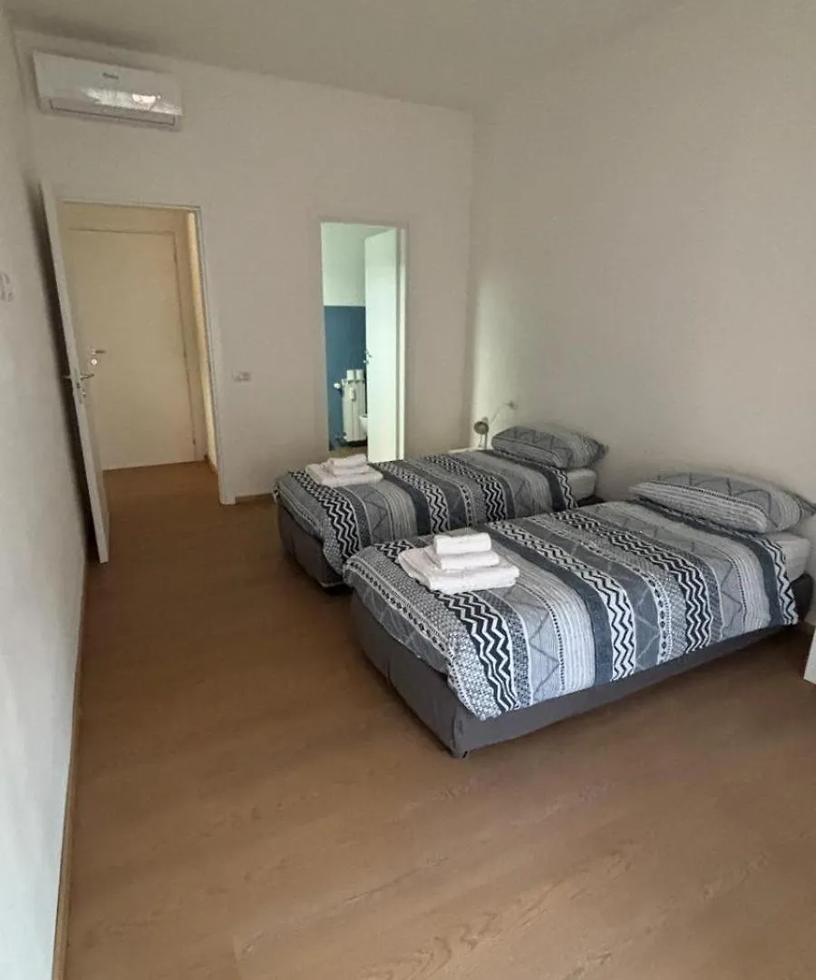 דירות לידו די אוסטיה La Casa Di Alice 2 0*,  איטליה